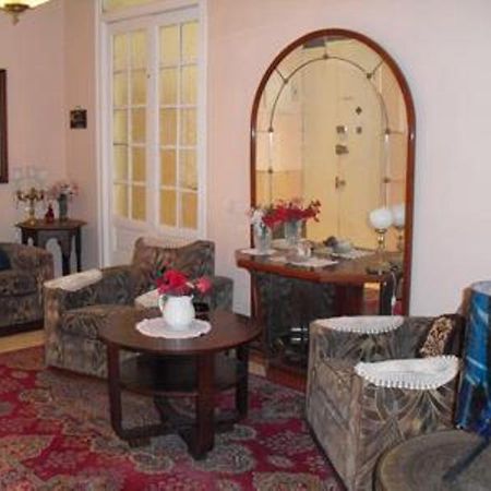 Hostal Del Mar Мадрид Екстериор снимка
