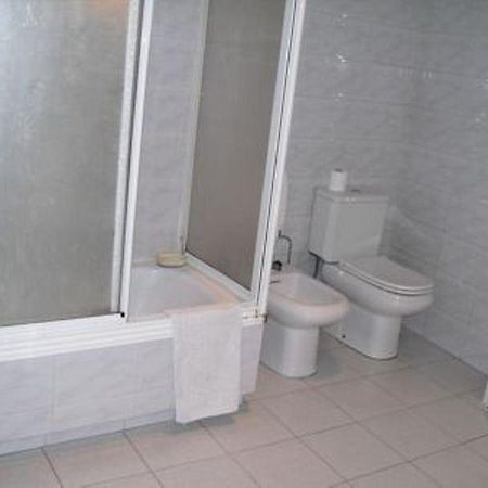 Hostal Del Mar Мадрид Стая снимка