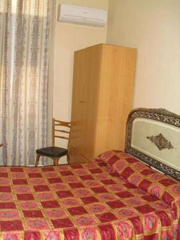 Hostal Del Mar Мадрид Стая снимка